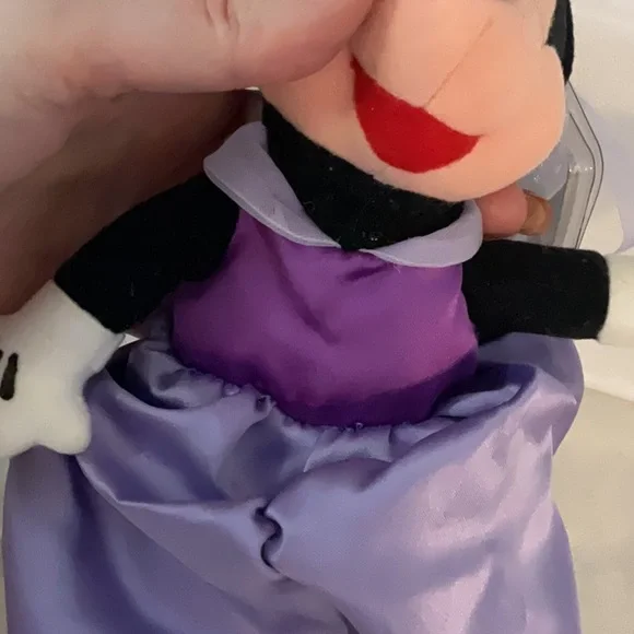 Sale! Disney Store Princess Minnie Mouse Bean Bag Plush, 9” Tall, Original Tag - Picture 5 of 10